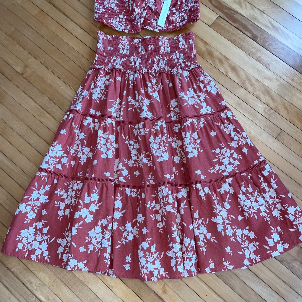 House of Harlow 1960 NWT Linen Skirt and Top Set Smocked Midi Boh… - Picture 2 of 13